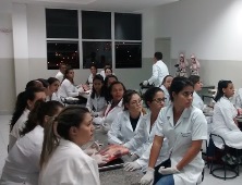 aula pratica enfermagem betim 7
