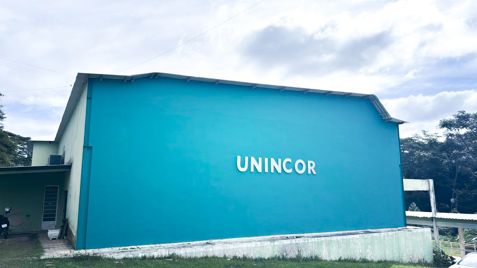 Fachada da unidade do UninCor em Caxambu